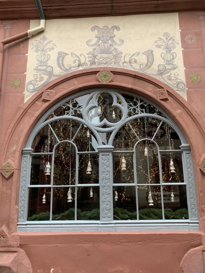 Hotel Zum Riesen - Aelteste Fuerstenherberge Deutschlands Мільтенберг Екстер'єр фото