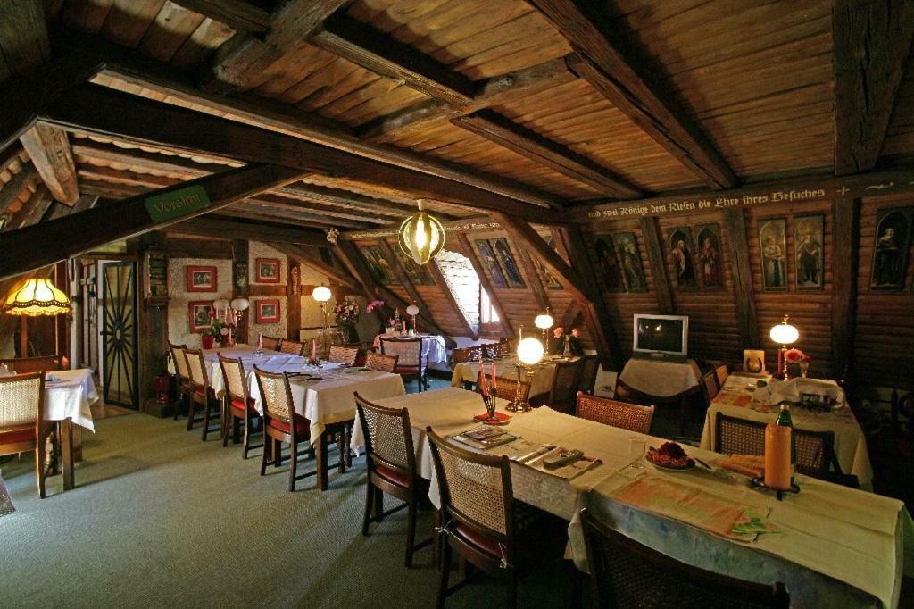 Hotel Zum Riesen - Aelteste Fuerstenherberge Deutschlands Мільтенберг Екстер'єр фото